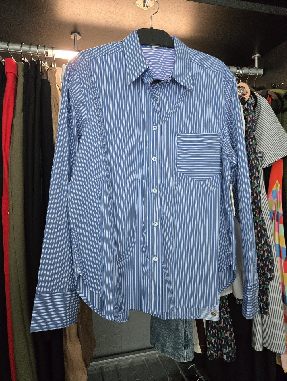 Good American Blue and White Striped Women's Button-Up Blouse